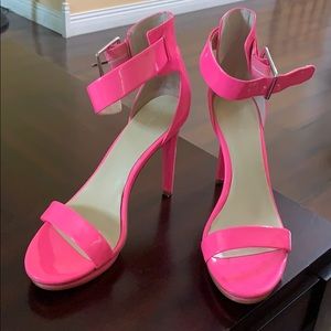 Calvin Klein Vivian heel